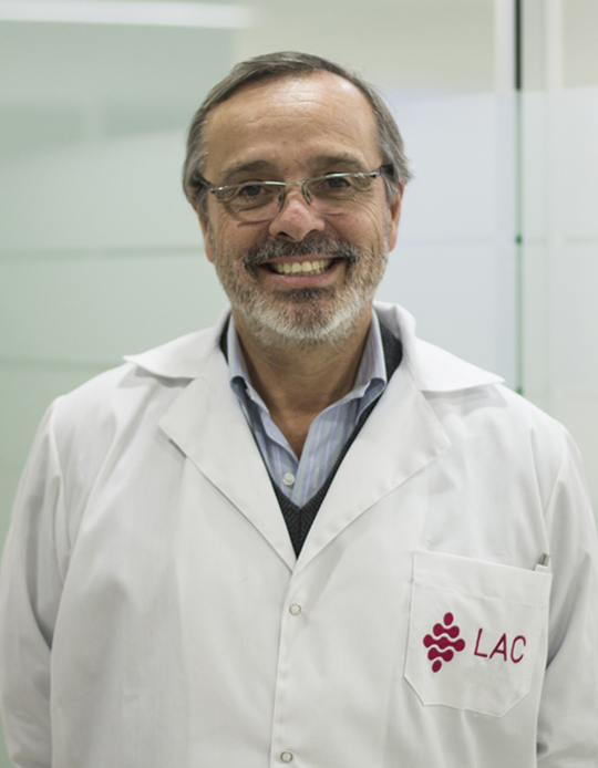 Dr. Gustavo Dufort